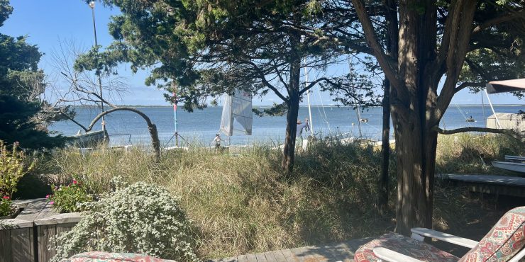 #26284Fair HarborBay FrontJune 15 to August 31